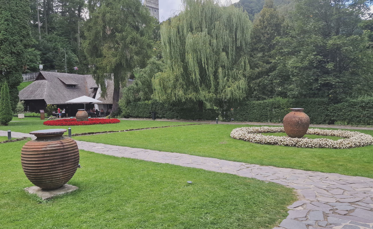 masa la castelul bran 2