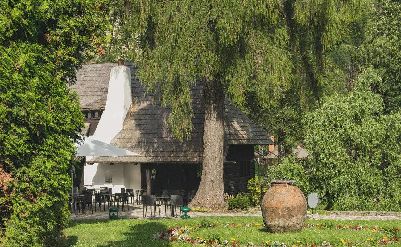 masa la castelul bran 3